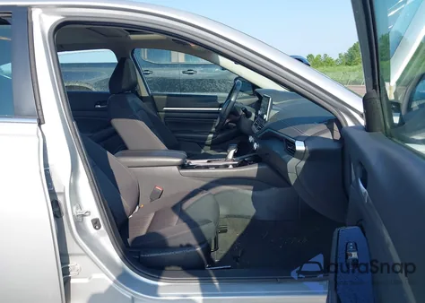 2022 Nissan Altima 2.5 Sv из США, поврежденный, VIN 1N4BL4DWXNN332954